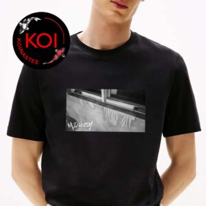 Mintzy Window Wall Toronto Maple Leafs Unisex T-Shirt