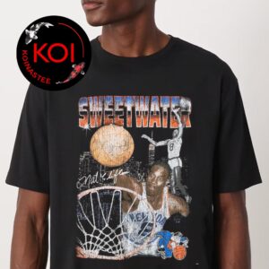 Mitchell And Ness Nathaniel Sweetwater Clifton New York Knicks 75th Anniversary NBA Pioneers Player Two Sided T-Shirt